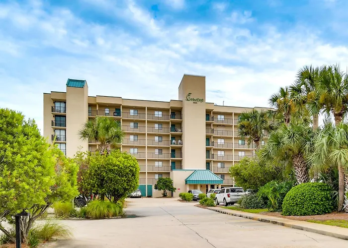 Breezy Orange Beach Condo With Balcony And Water View!